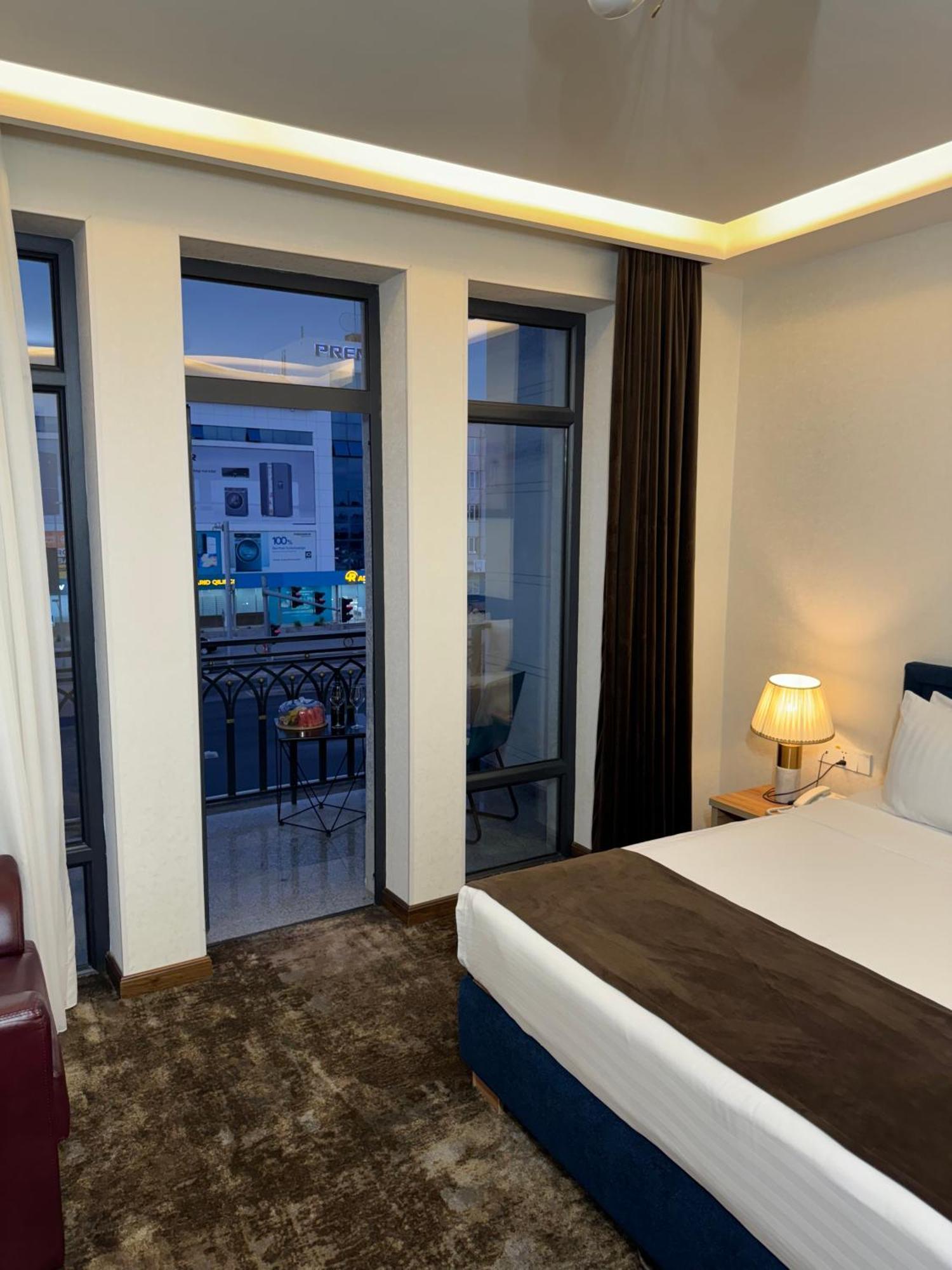 Garnet Mir Hotel タシュケント エクステリア 写真