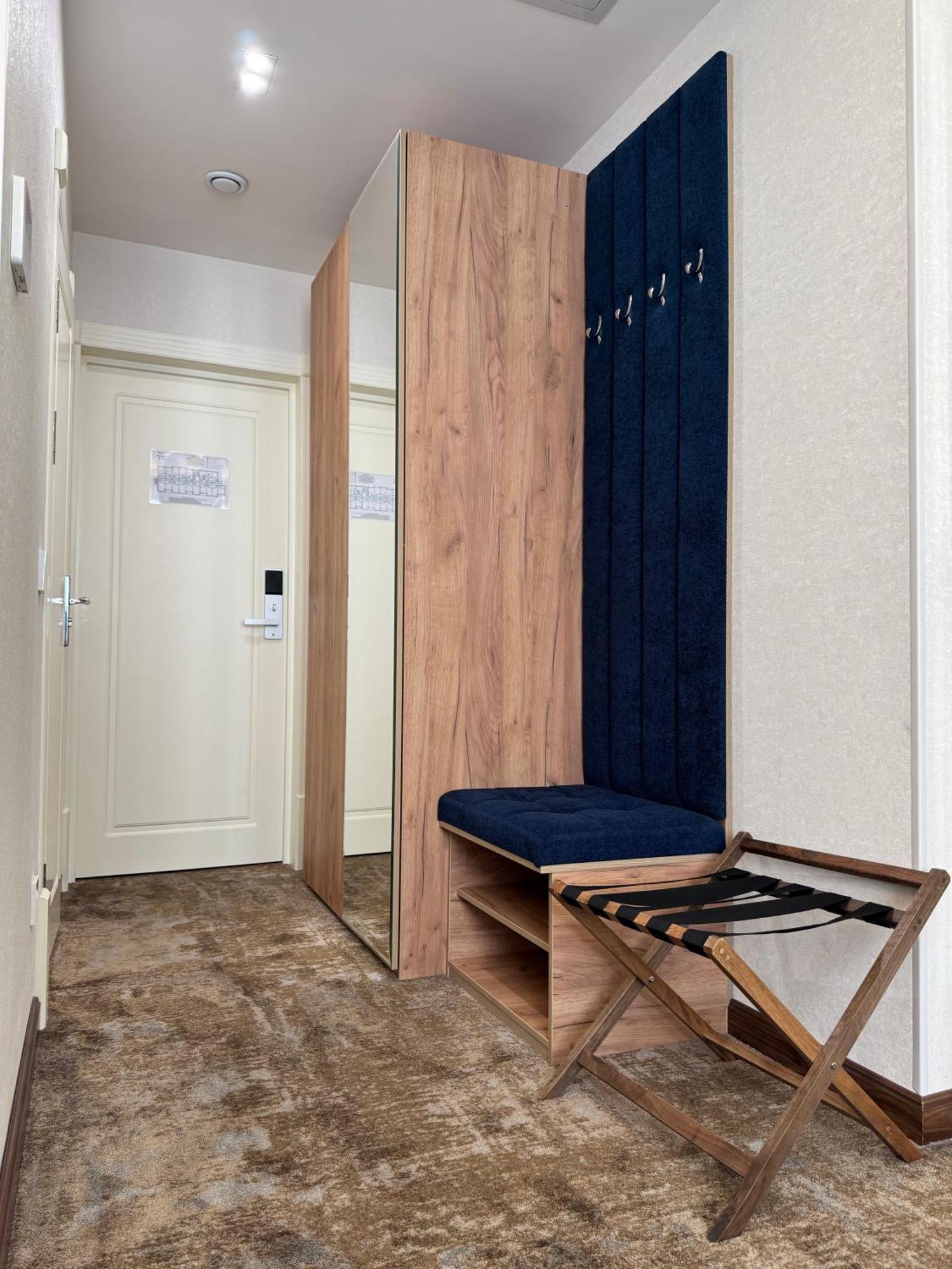 Garnet Mir Hotel タシュケント エクステリア 写真