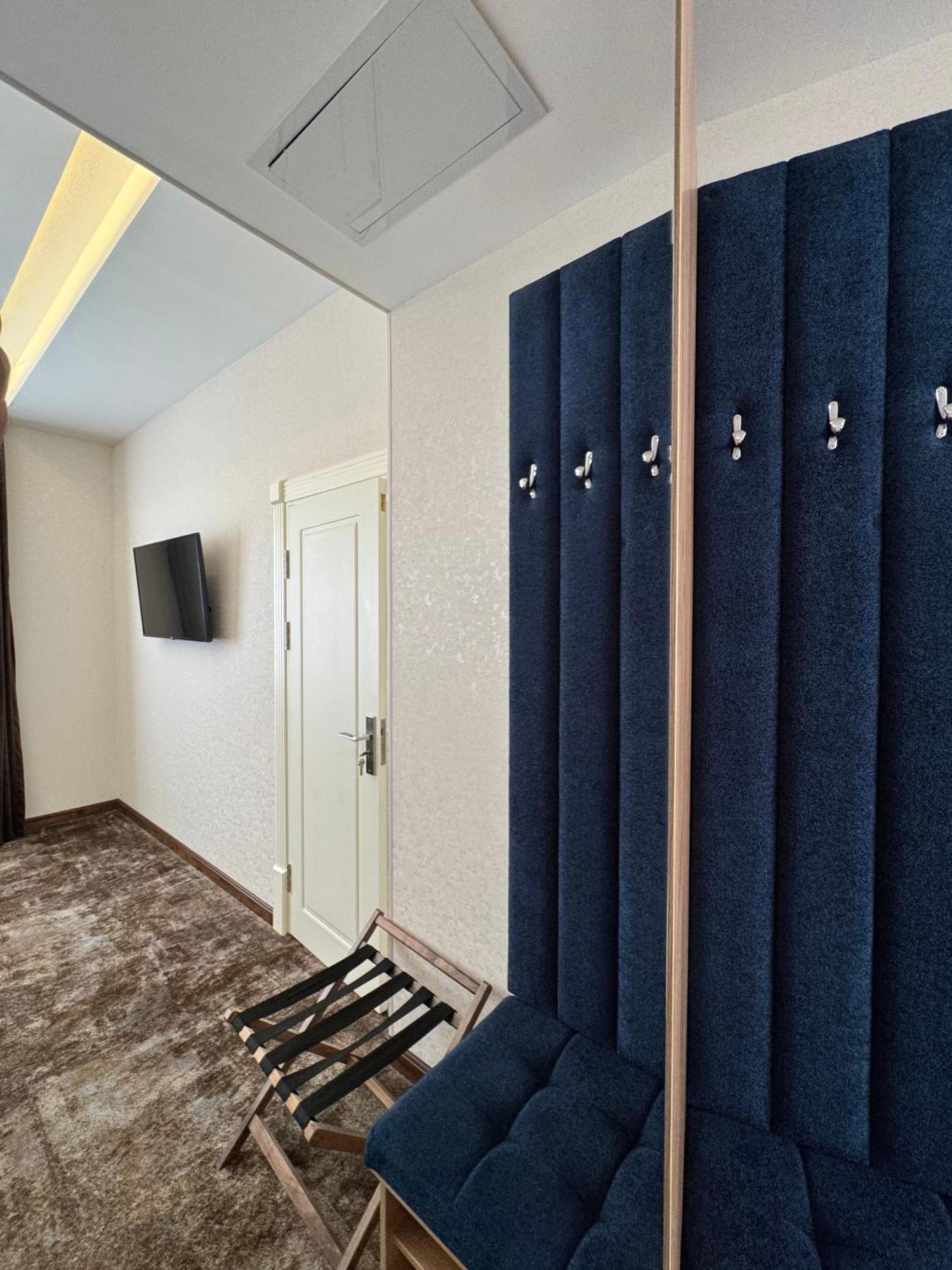 Garnet Mir Hotel タシュケント エクステリア 写真