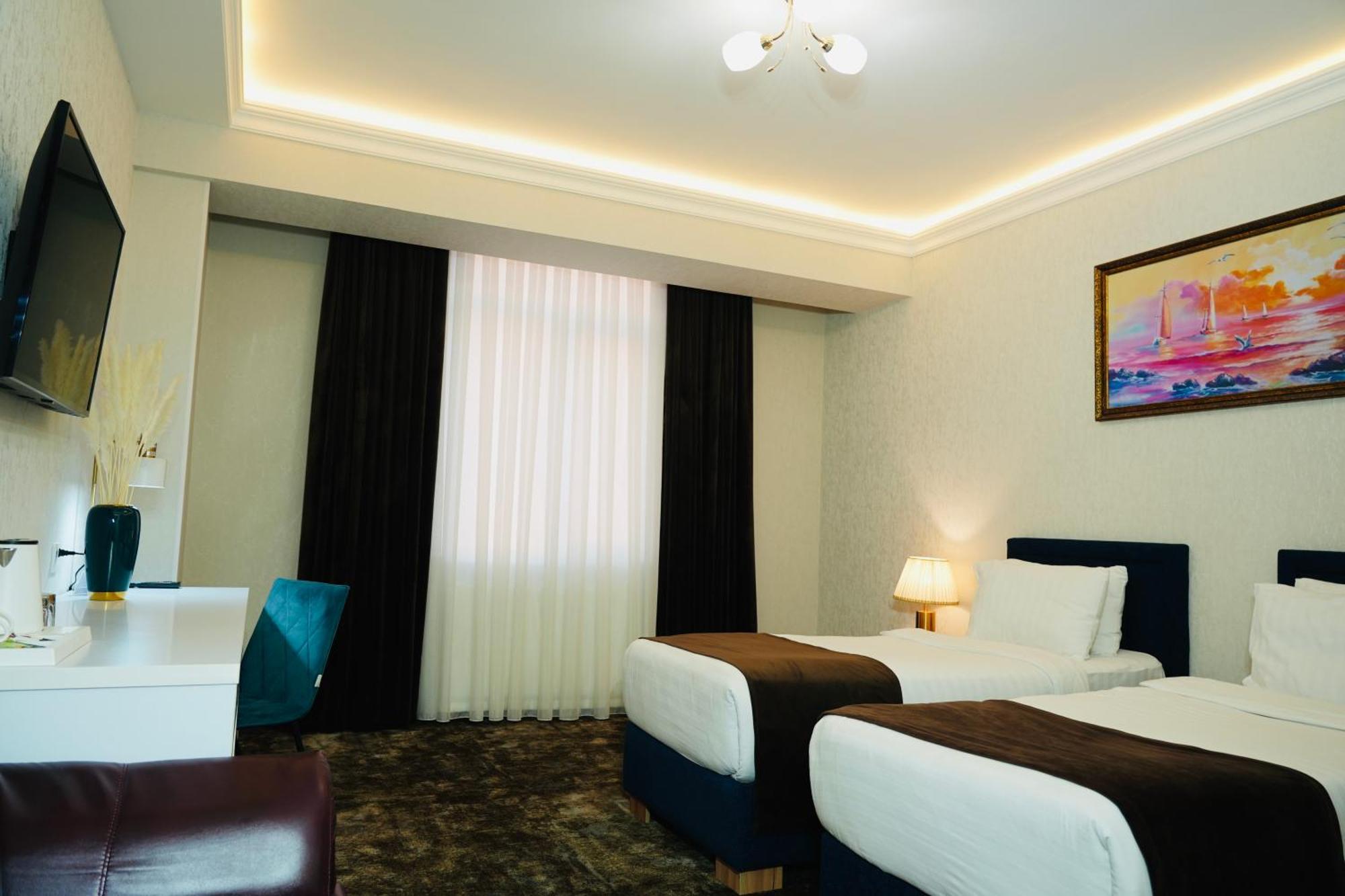 Garnet Mir Hotel タシュケント エクステリア 写真