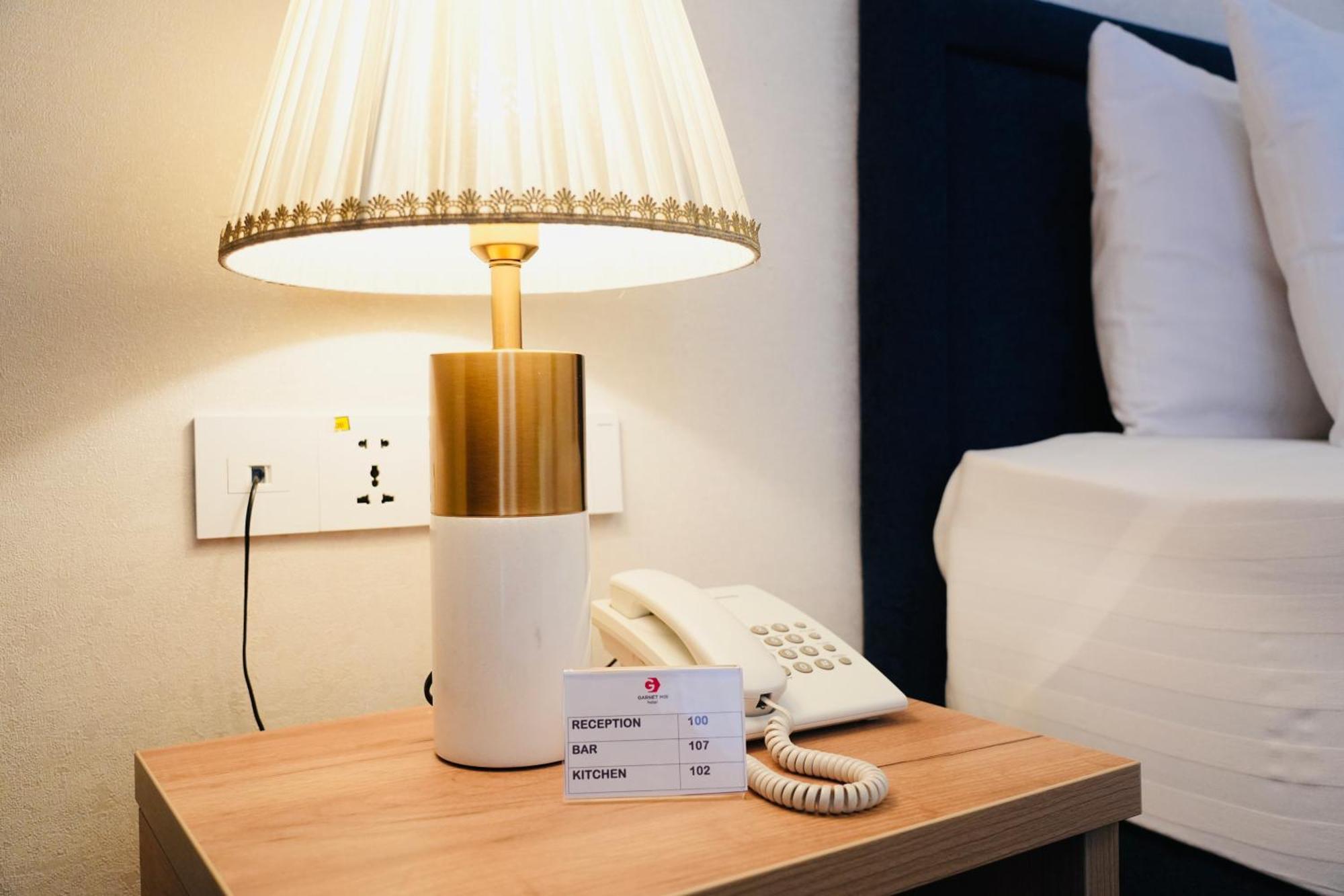 Garnet Mir Hotel タシュケント エクステリア 写真