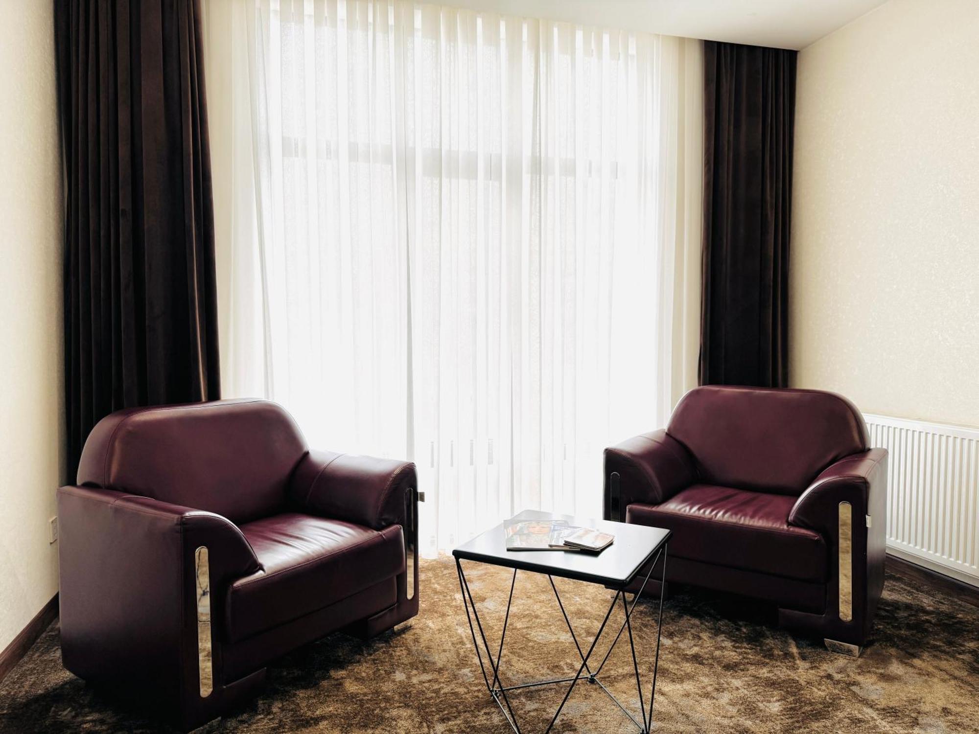 Garnet Mir Hotel タシュケント エクステリア 写真