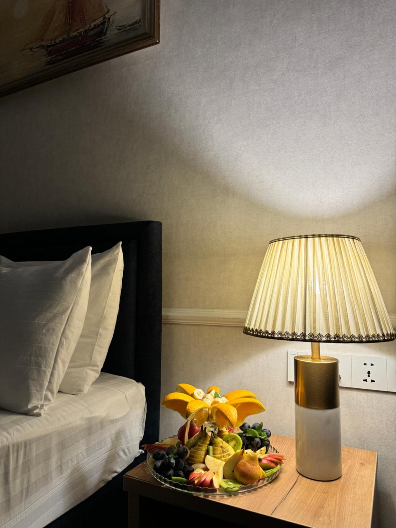 Garnet Mir Hotel タシュケント エクステリア 写真