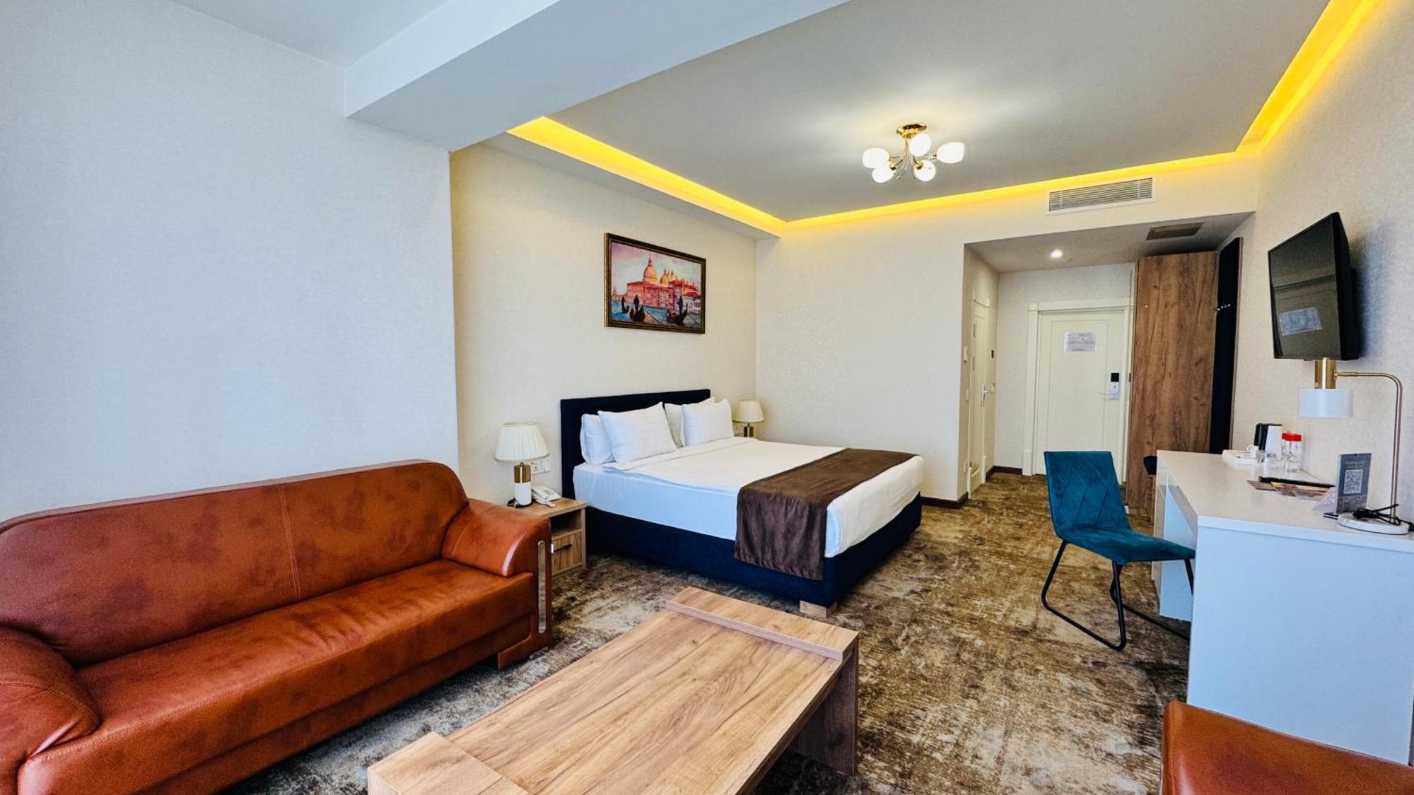 Garnet Mir Hotel タシュケント エクステリア 写真